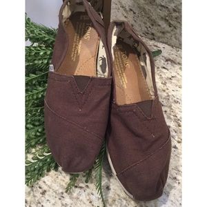 TOMS Seasonal Classics Women's Slip on Shoes
